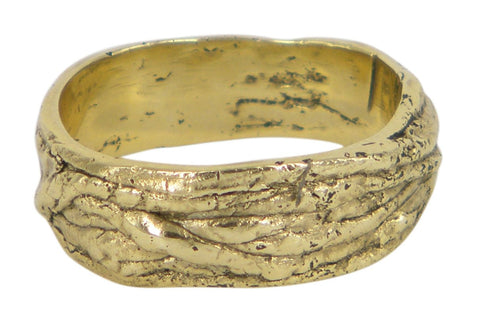 String men's wedding ring in 9ct yellow gold, designed by Ali Alexander. A handcrafted Melbourne-made piece.
