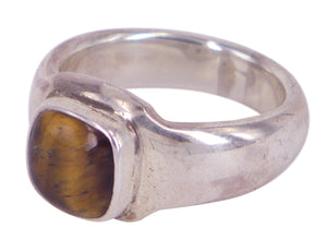 Square (Tigers Eye) by Sebastian Cilento. A beautifully crafted ring blending timeless design with Australian artistry.
