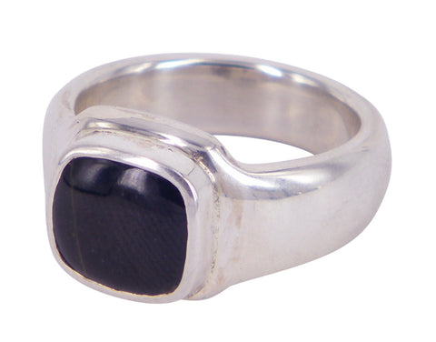 Square (Black Jade) by Sebastian Cilento. A beautifully crafted ring blending timeless design with Australian artistry.
