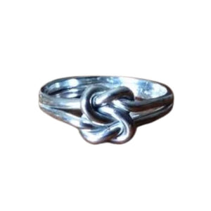 Celtic Love Knot by Melissa Baldock. A beautifully crafted mens ring blending timeless design with Australian artistry.
