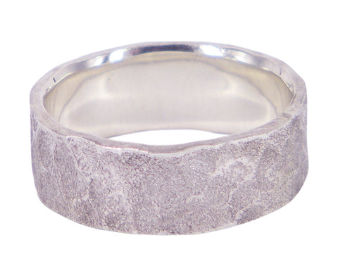 Winter Lake by Aimee Sutanto. A beautifully crafted mens ring blending timeless design with Australian artistry.
