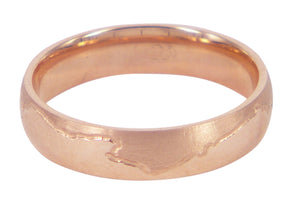 Coast 6mm men's wedding ring in 9ct rose gold, handcrafted by Danielle Sweeney. A Melbourne-made design with timeless appeal.
