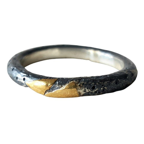 Urban Edge by Gavin Macsporran. A beautifully crafted mens ring blending timeless design with Australian artistry.
